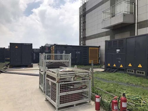 黔西除了定期检查，还有哪些方法可以及时发现接触式转速表探头的磨损？